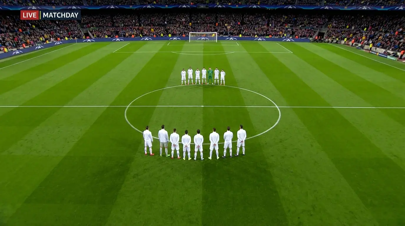 Nogometna reprezentanca v formaciji pred začetkom tekme na svetovnem prvenstvu